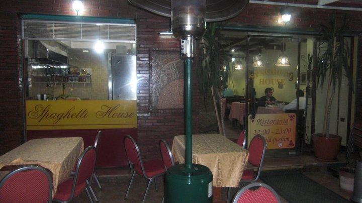 SPAGHETTI HOUSE & FISH