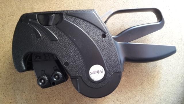 Shiten te gjitha pajisjet e nevojshme per nje dyqan :