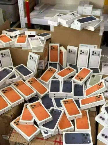 Wholesale iPHONE 17/ 17 Air /17 pro max 16/ NVIDIA A100 