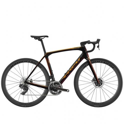 2025 Trek Domane SLR 8 AXS Road Bike (RACYCLESPORT)
